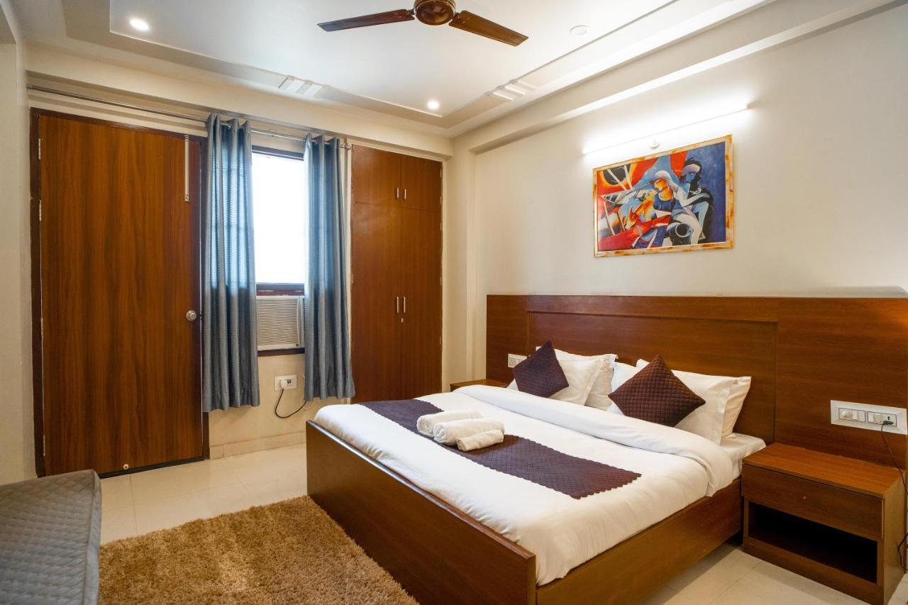 The Lodgers 2 Bhk Serviced Apartment Infront Of Artemis Hospital Γκουργκάον Εξωτερικό φωτογραφία