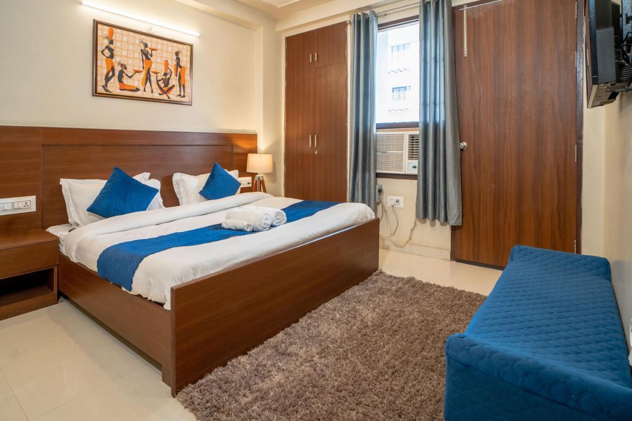 The Lodgers 2 Bhk Serviced Apartment Infront Of Artemis Hospital Γκουργκάον Εξωτερικό φωτογραφία