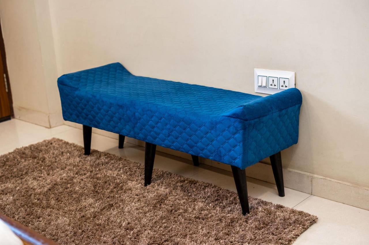 The Lodgers 2 Bhk Serviced Apartment Infront Of Artemis Hospital Γκουργκάον Εξωτερικό φωτογραφία